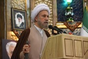 امام جمعه شیراز: ایران به دنبال عدالت و حق خود است/ «ایران همدل» را تقویت کنیم