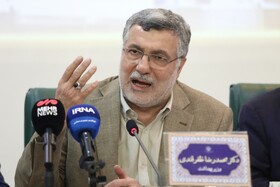 نیروی انسانی اولویت اول وزارت بهداشت است/پزشکی یک نوع مسئولیت اجتماعی است