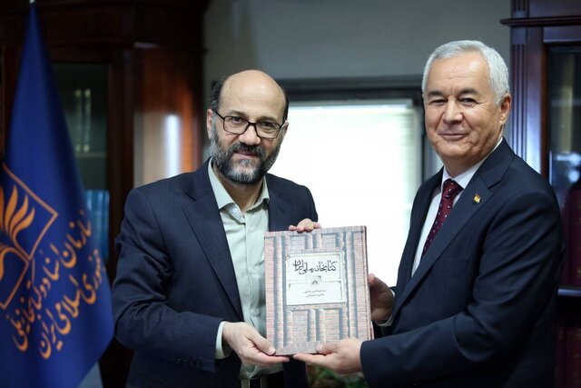 قدردانی از توزیع شاهنامه در تاجیکستان قدردانی از توزیع شاهنامه در تاجیکستان