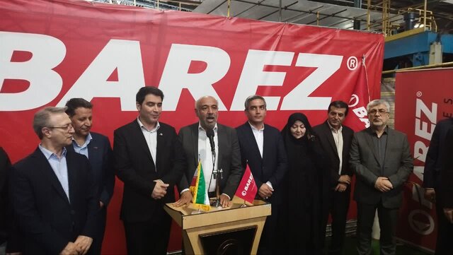 سفر وزیر تعاون به کردستان در ششمین روز از هفته دولت/ افتتاح طرحهای سرمایهگذاری و تأکید بر توسعه زیرساختهای حملونقل در سنندج