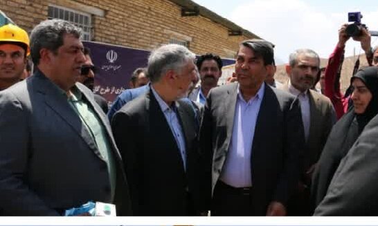 بهره‌برداری بزرگترین طرح گازرسانی روستایی کشور در بافت/ افتتاح فاز اول پتروشیمی