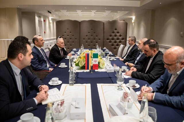 تکذیب یک ترور/تصمیم جدید ترامپ درباره اوکراین/سوغات سفر مقام ارمنی به ایران