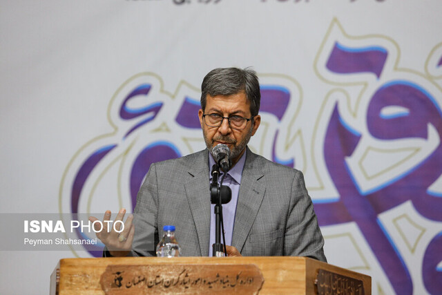 مسئولیت‌پذیری فراتر از شرح وظایف، رمز تحول کارکنان دولت است
