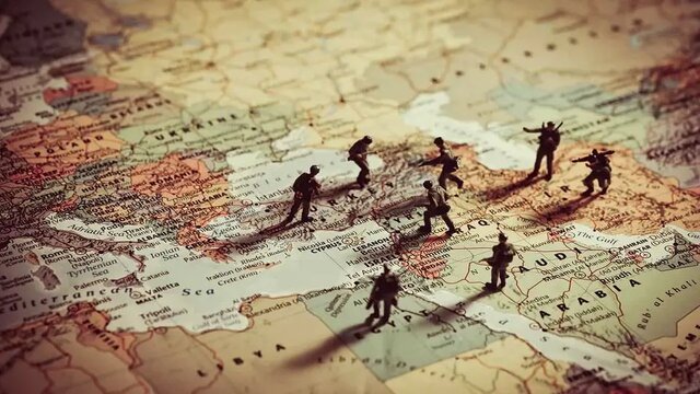حامیان صدام و بدعهدان امروز را بشناسید