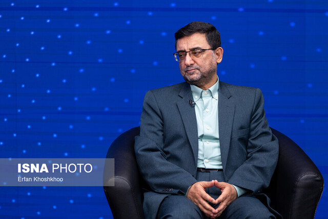 لزوم توجه دانشجویان به فعالیت‌های جانبی در کنار مطالعه