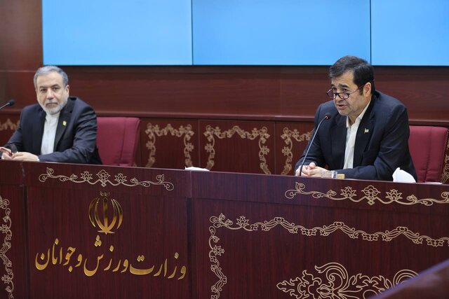 در دیدار عراقچی با دنیامالی و روسای فدراسیونها چه گذشت؟ در دیدار عراقچی با دنیامالی و روسای فدراسیونها چه گذشت؟