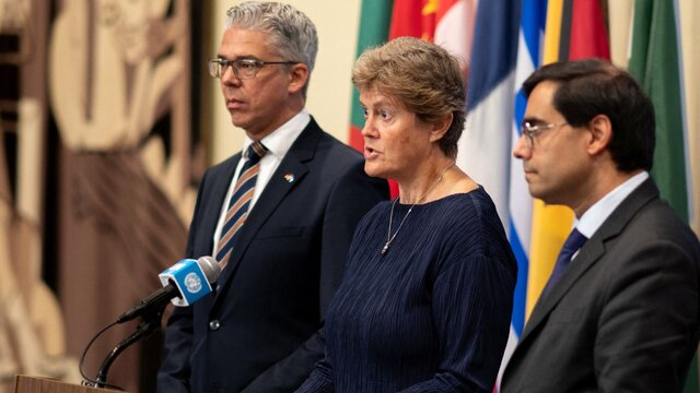 هزینه خروج از انپیتی بیش از منافع آن است