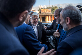 بازدید محمدرضا عارف، معاون اول رئيس جمهور از ساختمان شیشهای صدا و سیما