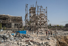 بازدید معاون اول رئيس جمهور از ساختمانهای آسیب دیده در محل فرماندهی انتظامی تهران بزرگ