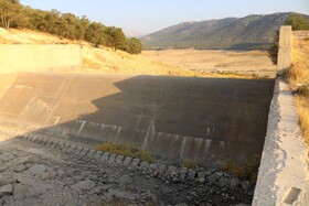 خشک شدن سد شاه قاسم یاسوج