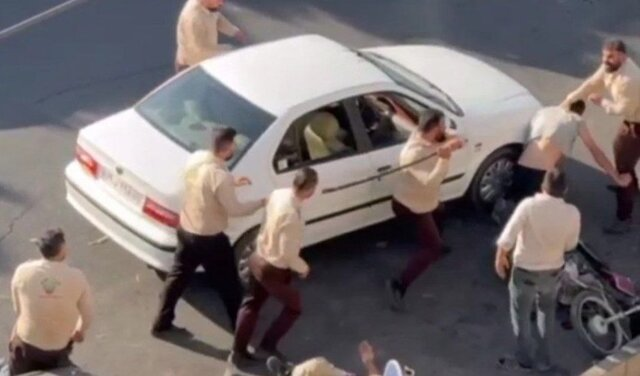 تذکر به رییس بانک مرکزی و بابک زنجانی/ متواری شدن شبنم نعمت زاده/وضعیت توبه تتلو/ ورود دادستانی قزوین به ماجرای ضرب و شتم دو دستفروش