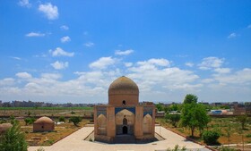 دیوار ضلع شرقی بقعه تاریخی «شیخ کلخوران» احیا می‌شود