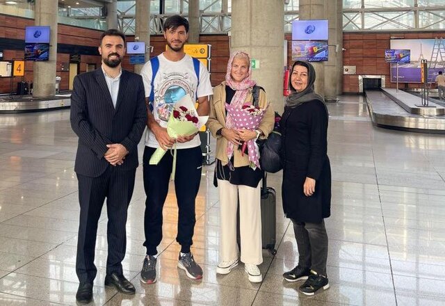 مربی روس رویینگ وارد ایران شد
