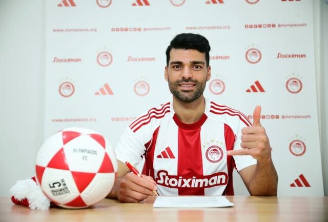 کشف دیرهنگام یک ستاره/ طارمی باز هم با همان شماره قدیمی کشف دیرهنگام یک ستاره/ طارمی باز هم با همان شماره قدیمی