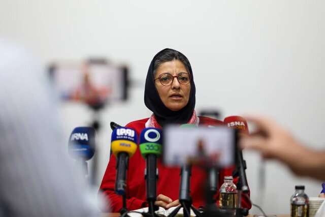 مظفر: فوتسال بانوان بی‌انگیزه و بیمار شده/ هدفمان در جام جهانی صعود از گروه است