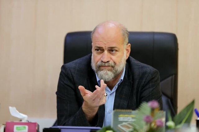 ساعت کاری ادارات ایلام تا ۳۱ شهریور تغییر نمی‌کند