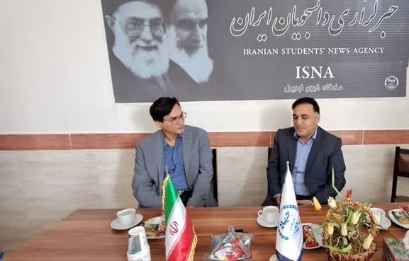 نهضت همگانی؛ ضرورت تبدیل علم به خدمت/ مهاجرت یک فناور، علاوه بر سرمایه، دانش و فناوری را از کشور خارج میکند