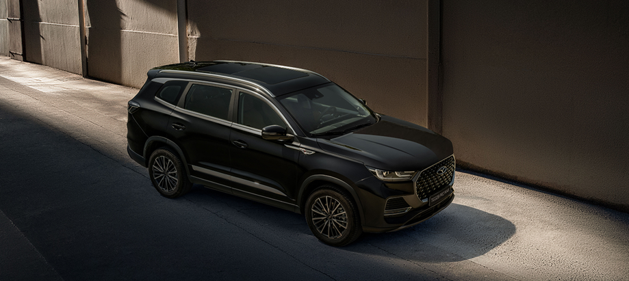 اف 8 پرو مکس تمام چرخ محرک؛ شاسی بلند لوکس فونیکس با ۷ سال گارانتی