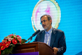 سخنرانی علی منتظری، رئیس جهاد دانشگاهی در مراسم تقدیر از برگزیدگان کنگره بین‌المللی رویان