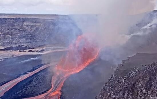 عکس: آسوشیتدپرس فوران آتشفشان «کیلاویا» در هاوایی