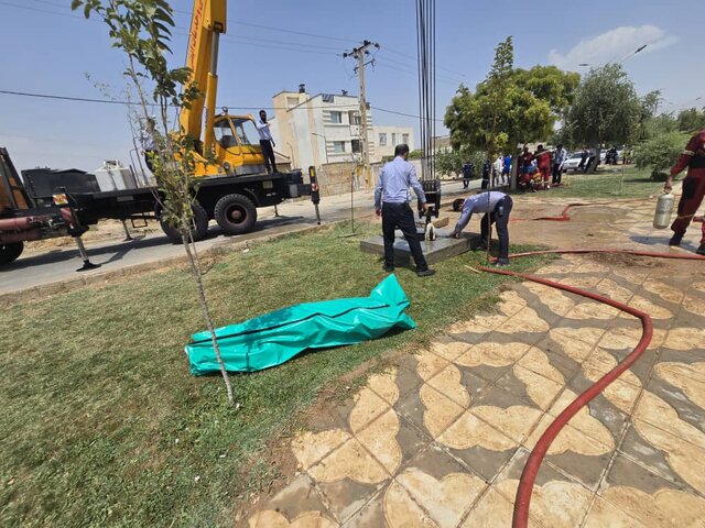 مرگ یک کارگر بر اثر نشت گاز در شیراز/ایمن‌سازی محل حادثه ادامه دارد