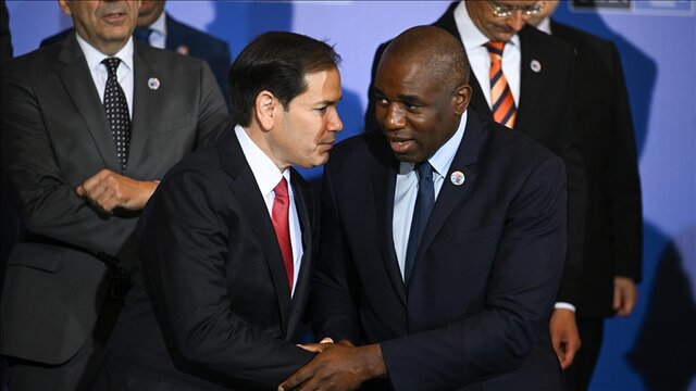 گفتوگوی وزیران خارجه آمریکا و انگلیس درباره برنامه هستهای ایران گفتوگوی وزیران خارجه آمریکا و انگلیس درباره برنامه هستهای ایران