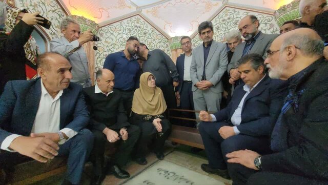 پروفسور حسابی زیستن را به معنای واقعی تجربه کرد