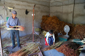 جاروبافی میراثی زنده در روستای ملاحسن خراسان شمالی