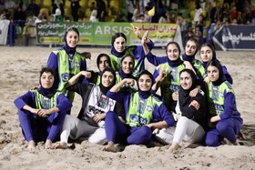دختران گلساپوش یزد در جمع مدعیان قهرمانی