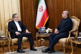 تاکید عراقچی بر توسعه روابط ایران و فیلیپین