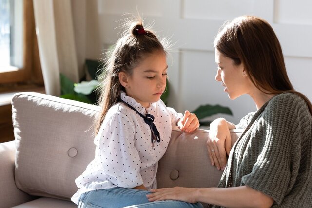 «نه» گفتن را به کودکان بیاموزیم/ چرا لمس بدون رضایت کودک آسیب‌زاست؟