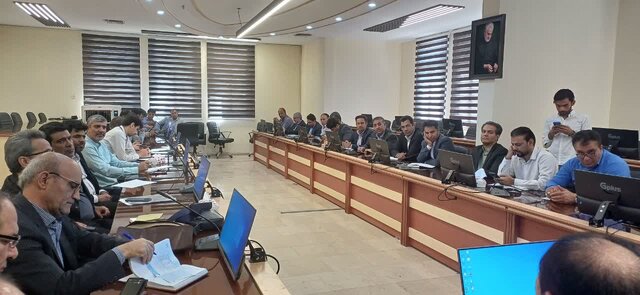 نشست بررسی طرح «آبادانی و پیشرفت ارزوئیه» برگزار شد