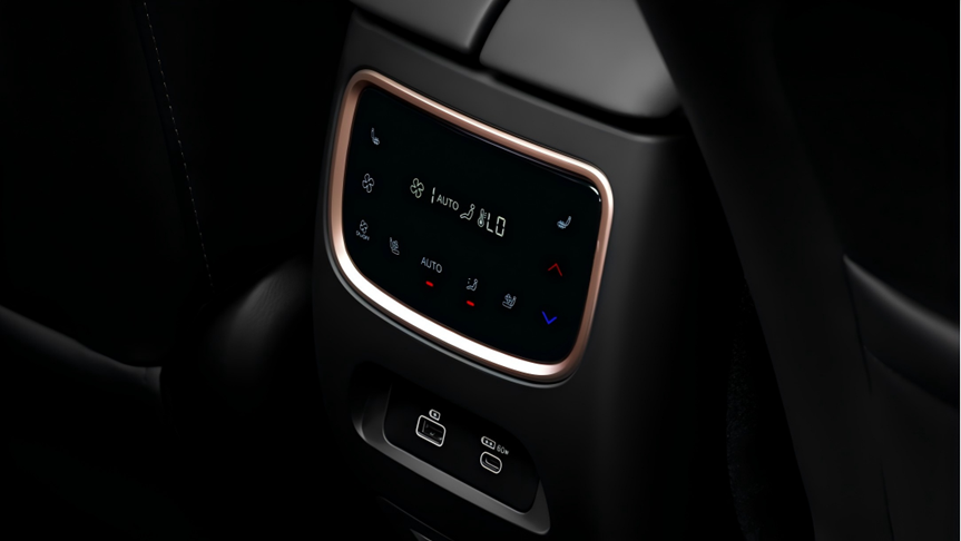 اکستریمQX : خودرویی جادار، لوکس و راحت برای پاسخ به انواع نیازها