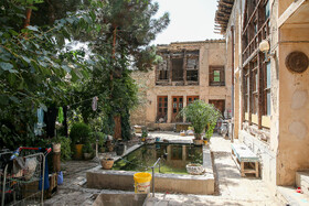 باید جنبش احیاء بناهای تاریخی در کشور راه‌اندازی شود