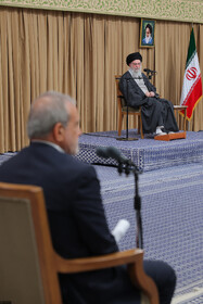 دیدار رئیس‌جمهور و اعضای هیئت دولت با رهبر انقلاب
