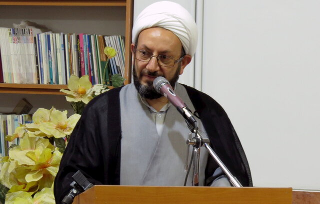 اعلام برنامههای هفته وقف در کرمان / لزوم انجام وقف در حوزه درمان و امنیت اعلام برنامههای هفته وقف در کرمان / لزوم انجام وقف در حوزه درمان و امنیت