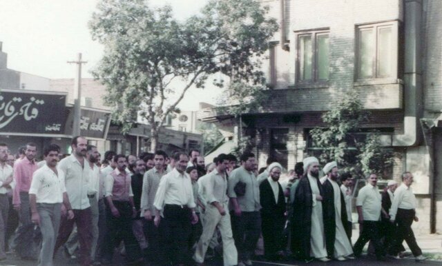 روز خونین ۱۷ شهریور با شعار «آشتی ملی»