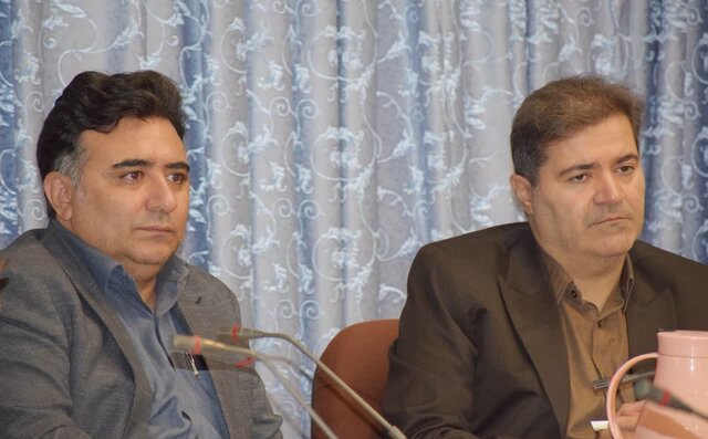 تشدید نظارت بر مراکز معاینه فنی خودرو در استان اردبیل/ تابلوهای نمایشگر آلودگی هوا در شهر نصب شود