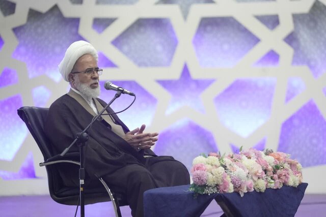هر جا نغمه اختلاف بلند شود، دست استکبار و صهیونیسم در کار است