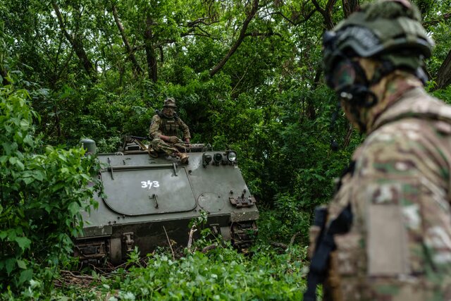 والاستریتژورنال: جنگ اوکراین مسابقه میان ۲ ساعت شنی است والاستریتژورنال: جنگ اوکراین مسابقه میان ۲ ساعت شنی است