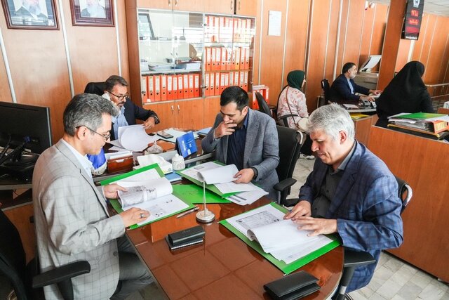 بازدید نماینده سازمان بازرسی از بانک‌های دارای بیشترین متقاضی وام ازدواج، فرزندآوری و ودیعه مسکن