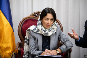 ژانا آندریاسیان، وزیر آموزش، علوم، فرهنگ و ورزش جمهوری ارمنستان در آیین امضای تفاهمنامه علمی ارمنستان و ایران