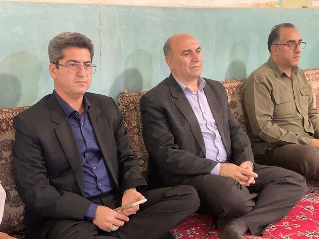 خدمات به روستایی‌ها ضابطه‌مند داده شود