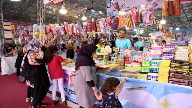 نمایشگاههای پاییزه از ۲۰ شهریور ماه آغاز میشود/ عرضه محصولات با قیمت مناسب نمایشگاههای پاییزه از ۲۰ شهریور ماه آغاز میشود/ عرضه محصولات با قیمت مناسب