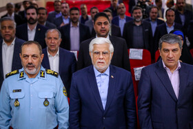 بازدید محمدرضا عارف، معاون اول رییس جمهور و عزیز نصیرزاده، وزیر دفاع از سازمان مرکزی اتکا