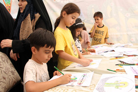 برپای غرفه ها و مواکب خدمت رسانی در کنار جشن بزرگ میلاد پیامبر در کرمانشاه