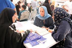 برپای غرفه ها و مواکب خدمت رسانی در کنار جشن بزرگ میلاد پیامبر در کرمانشاه