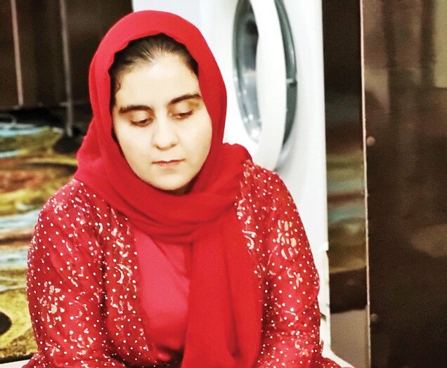 آسان نبود اما نترسیدم؛ پای صحبت‌های دختر روشندل رتبه ۱۲ کنکور