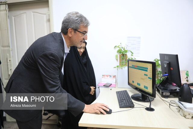 معاون آموزشی وزارت علوم از ایسنا بازدید کرد
