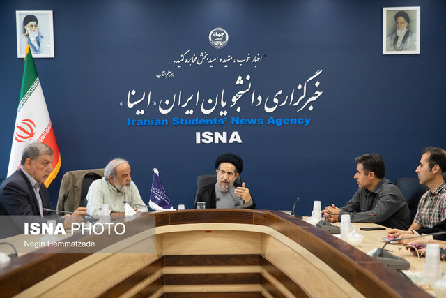 حضور امام جمعه موقت تهران در ایسنا